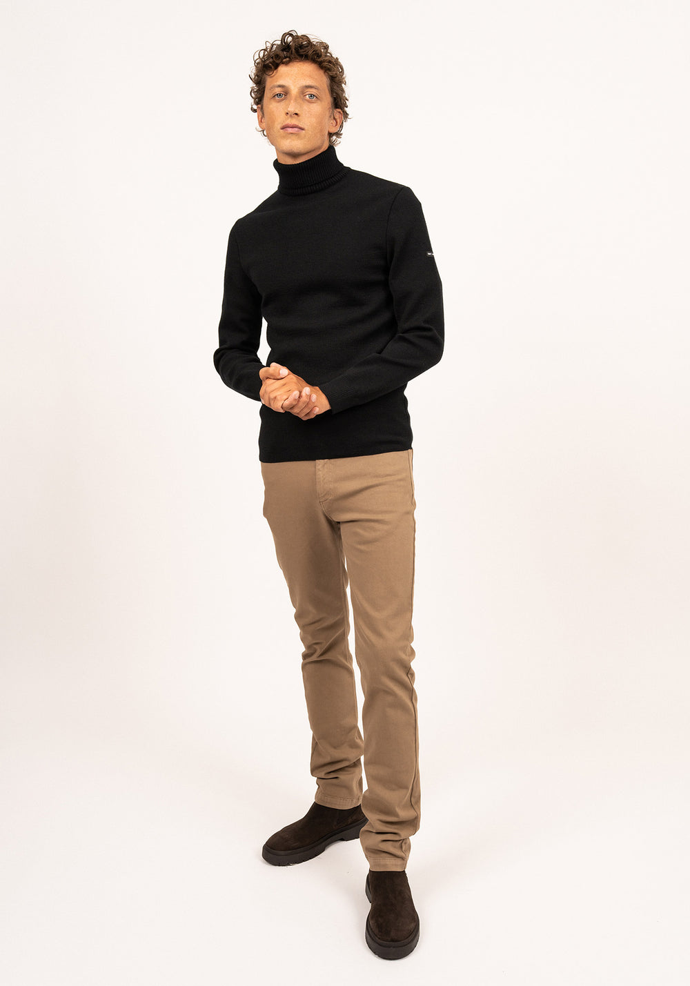 Bretagne roulé jumper (NOIR)
