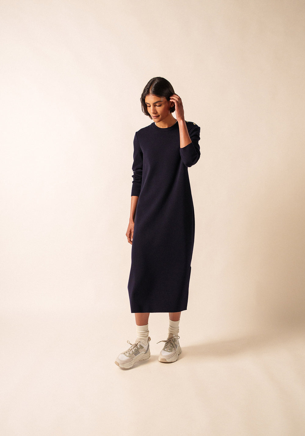 Marée Long Knitted Dress - plain, in wool (NAVY)