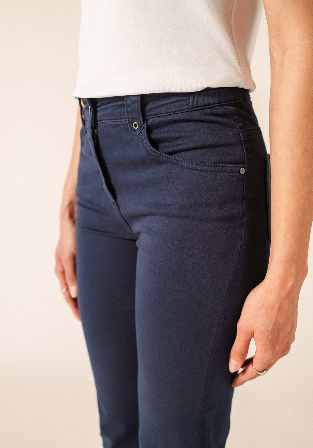 Pantalones capri Elodie (MARINE)