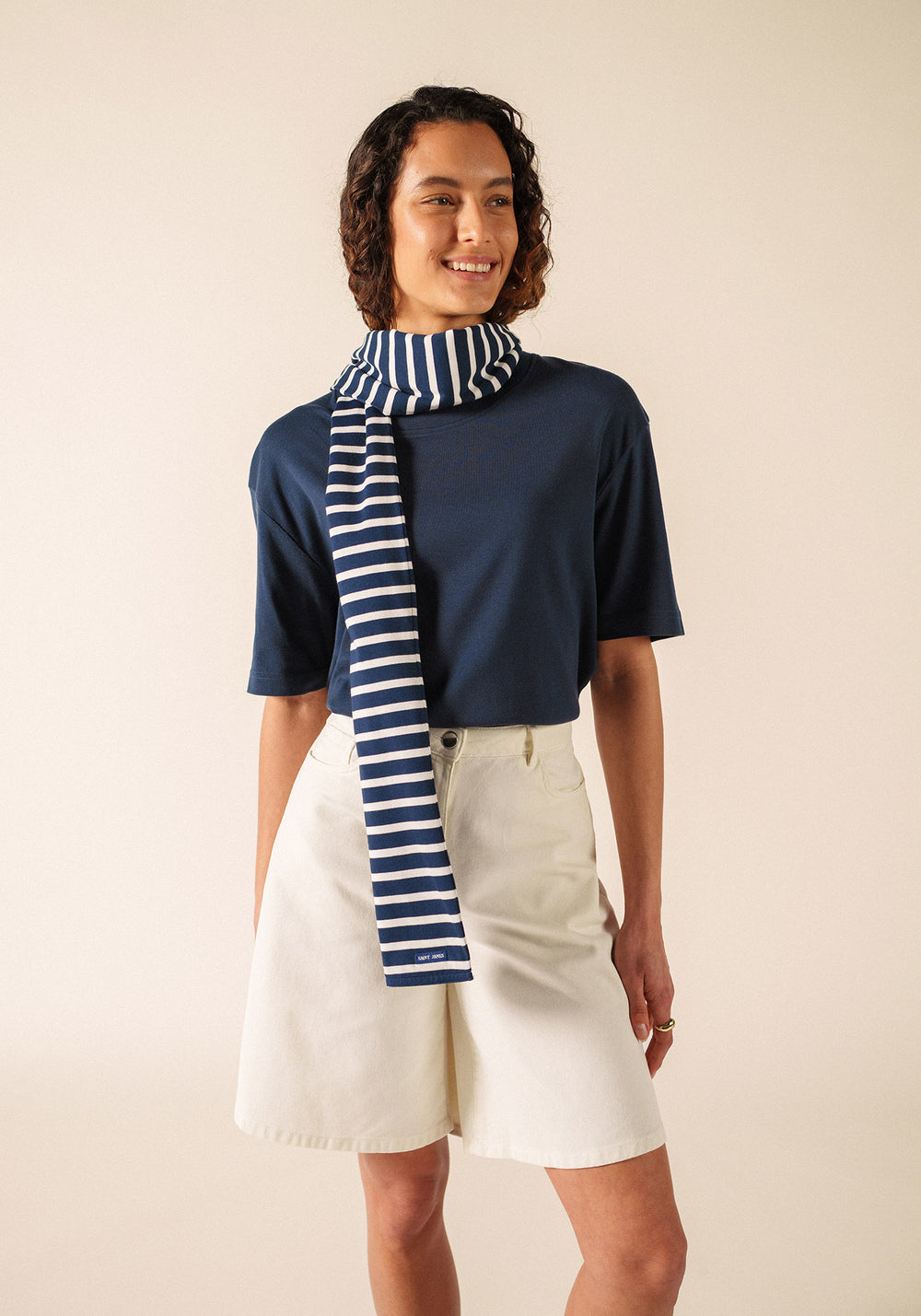 Bufanda Eve (MARINE/NEIGE)