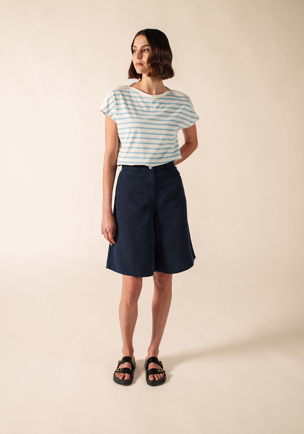 Manon Bermudas Shorts (DENIM)