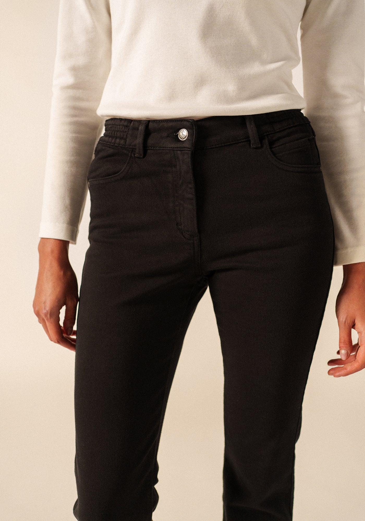 Patricia straight pants - elasticated waist, in stretch cotton (NOIR)