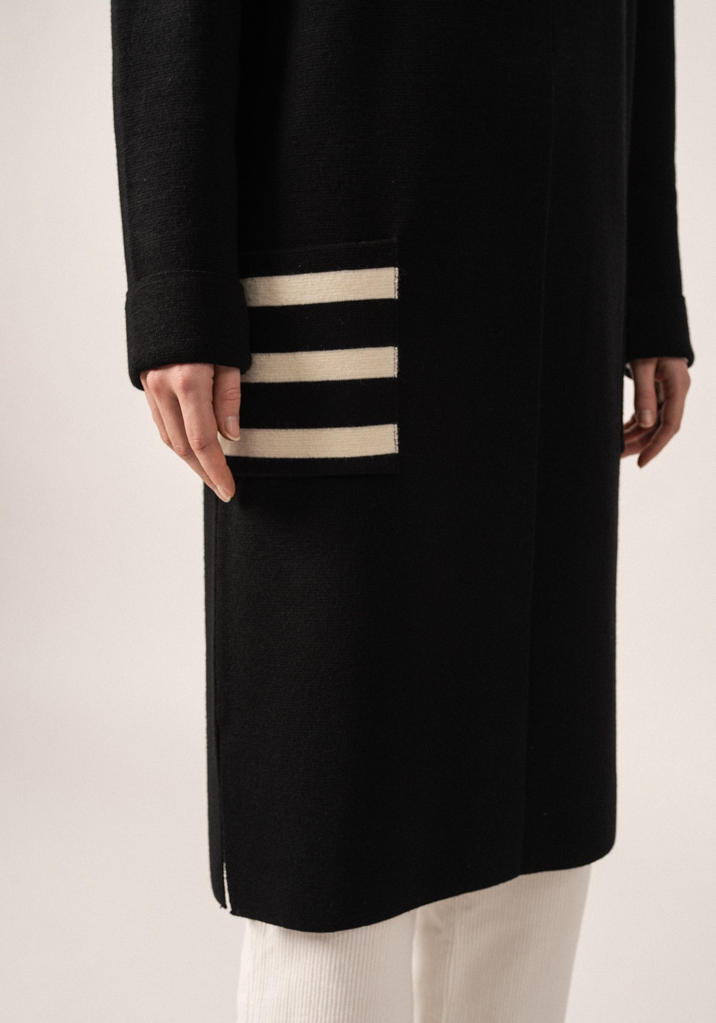 Cirrus cardigan x Isabelle Ballu (NOIR/ECUME)