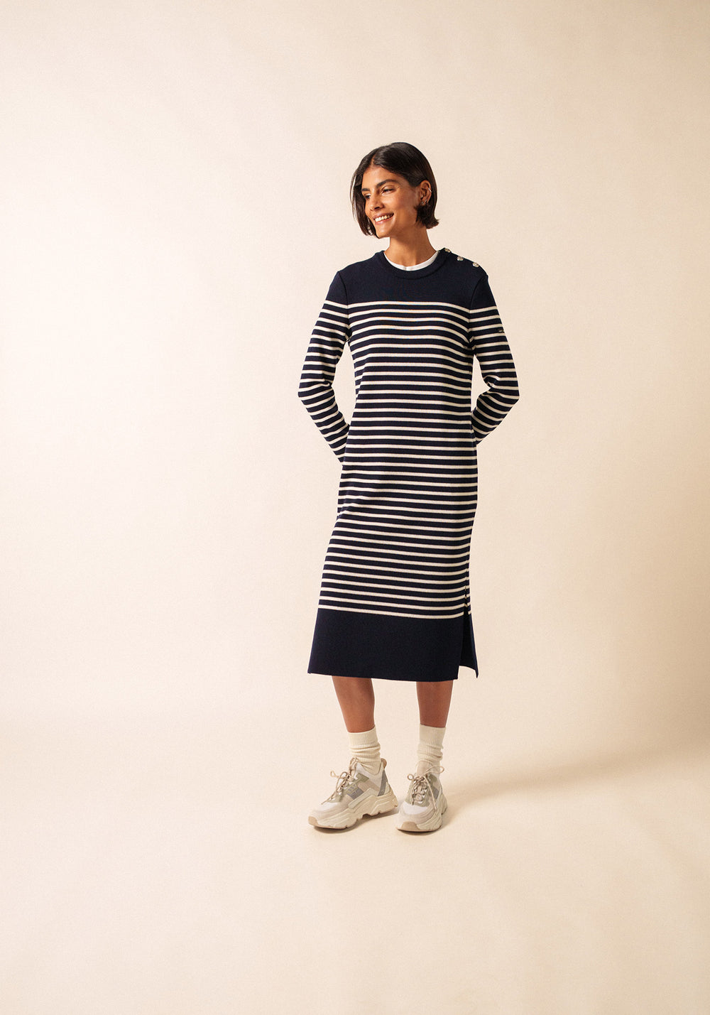 Marée Long Knitted Dress - striped, in wool (NAVY/ECUME)