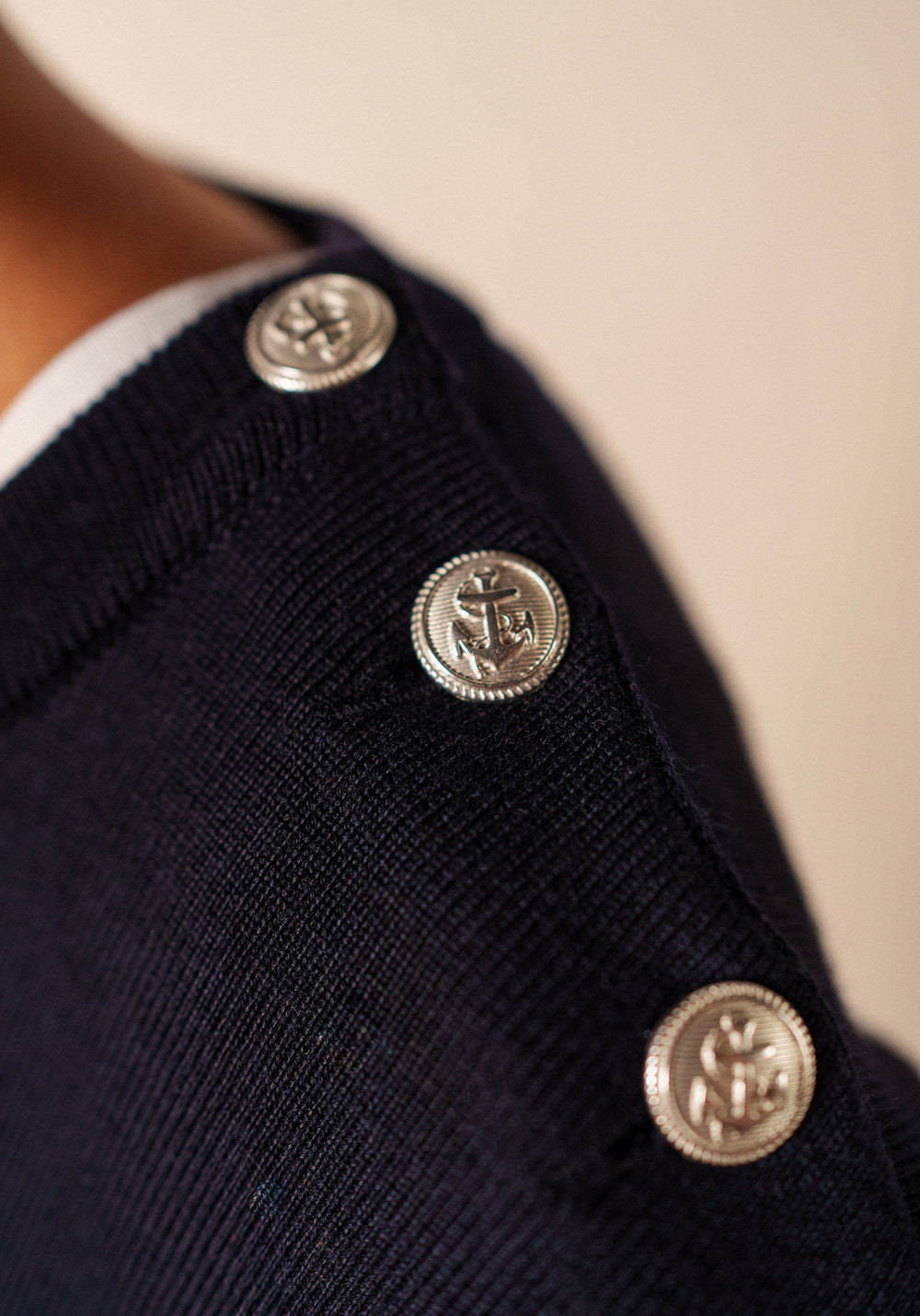 Marée Long Knitted Dress - plain, in wool (NAVY)