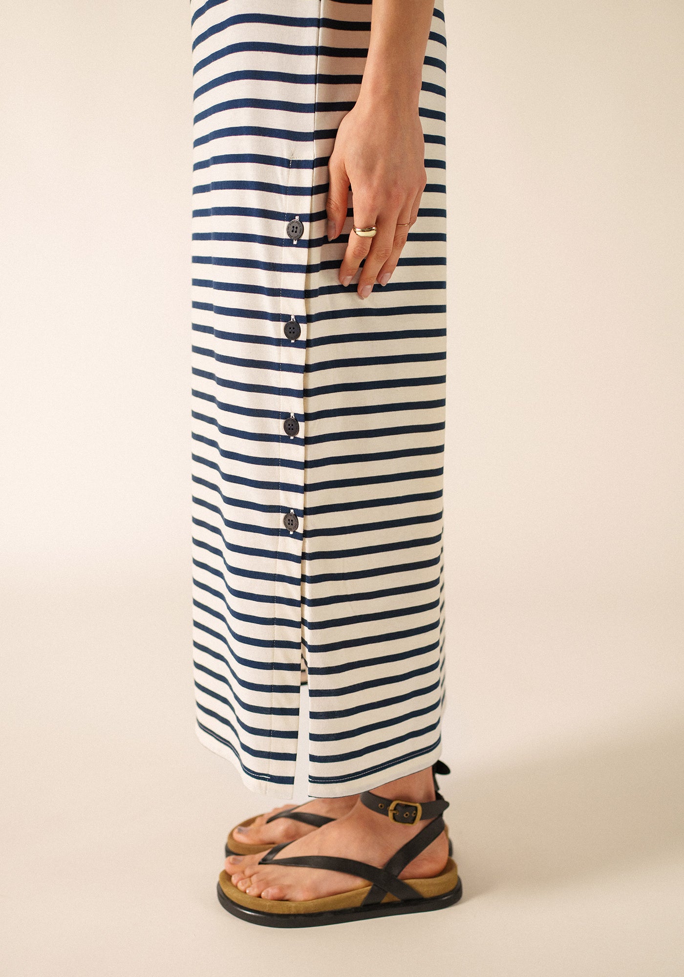 Vestido Eze (CRU/AZUL MARINO)