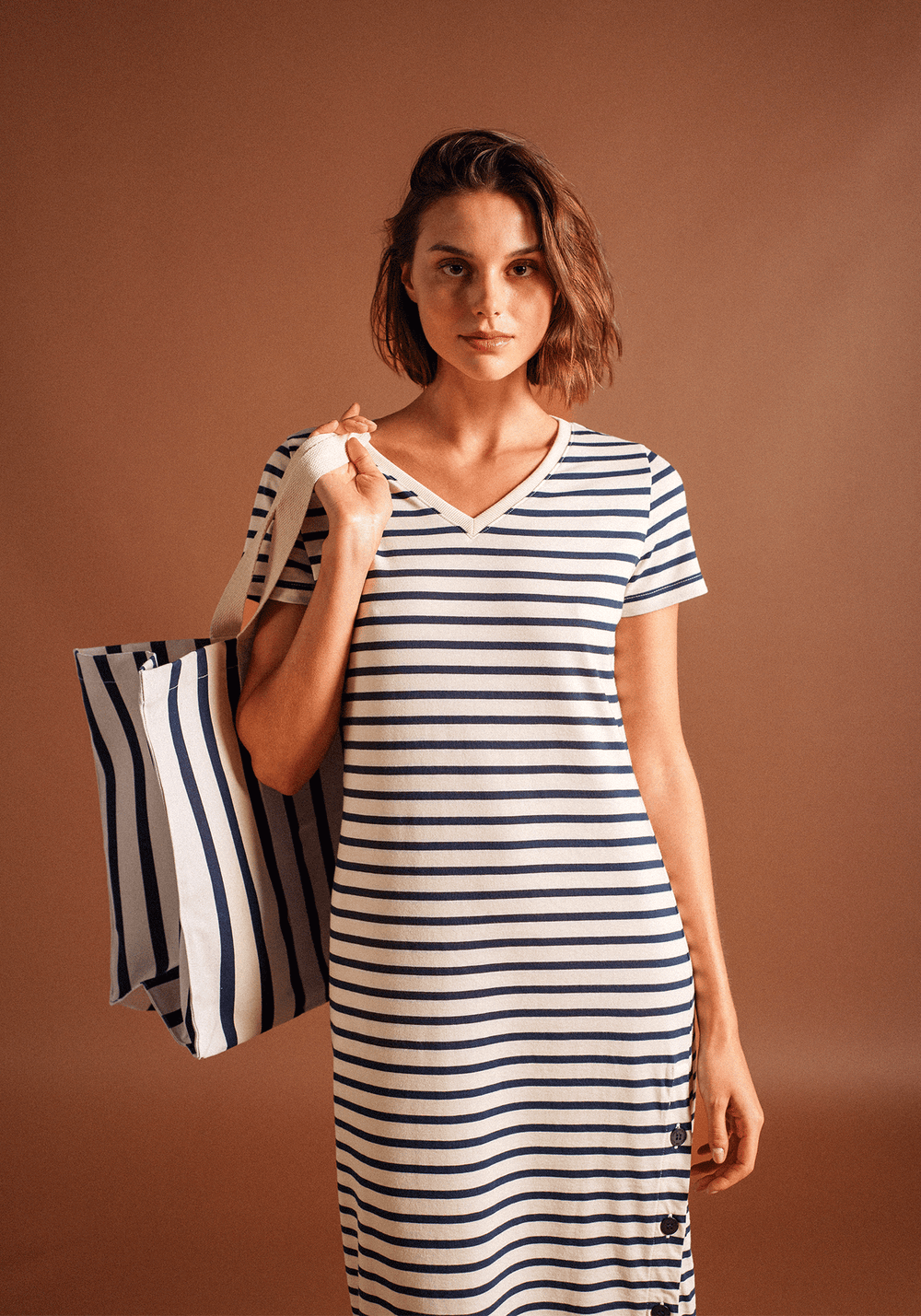 Bolso tote grande (ECRU/MARINE)