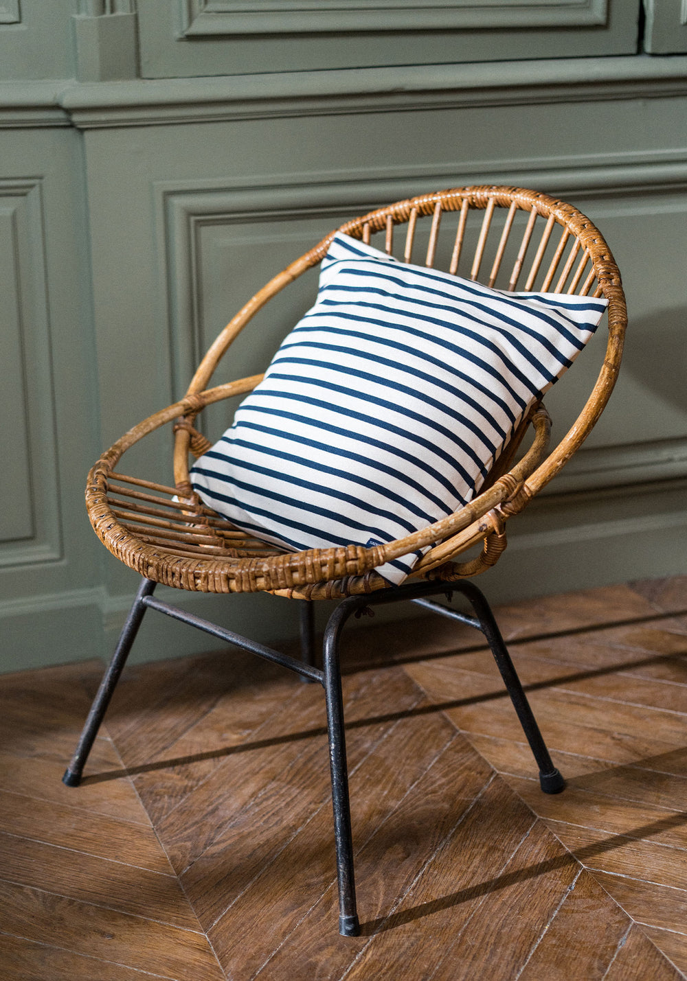 Cushion cover (ECRU/MARINE)