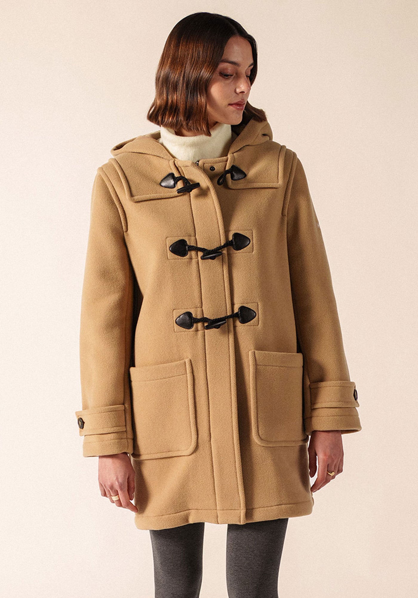 Abrigo clásico tipo duffle (BEIGE OSCURO)