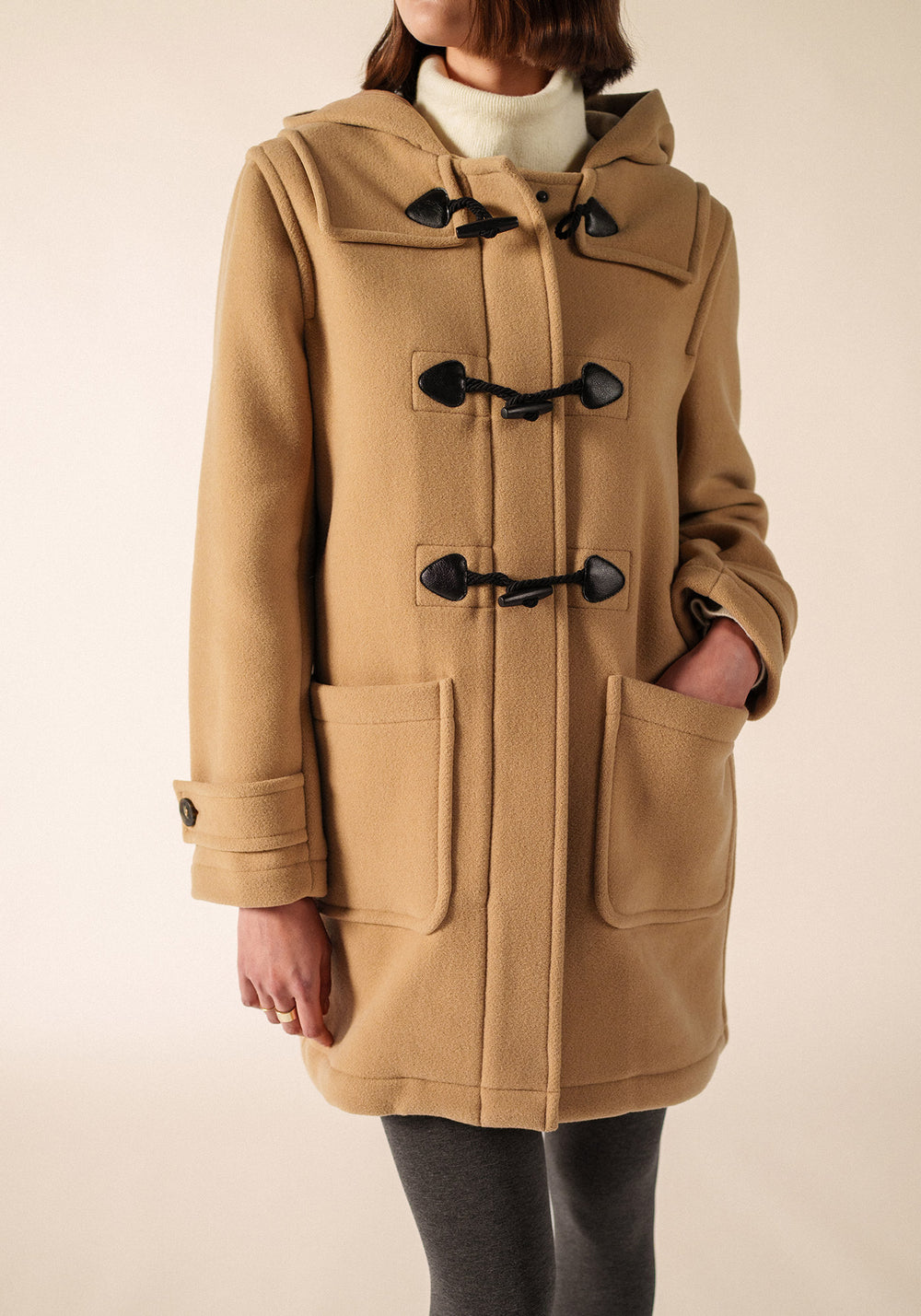 Abrigo clásico tipo duffle (BEIGE OSCURO)