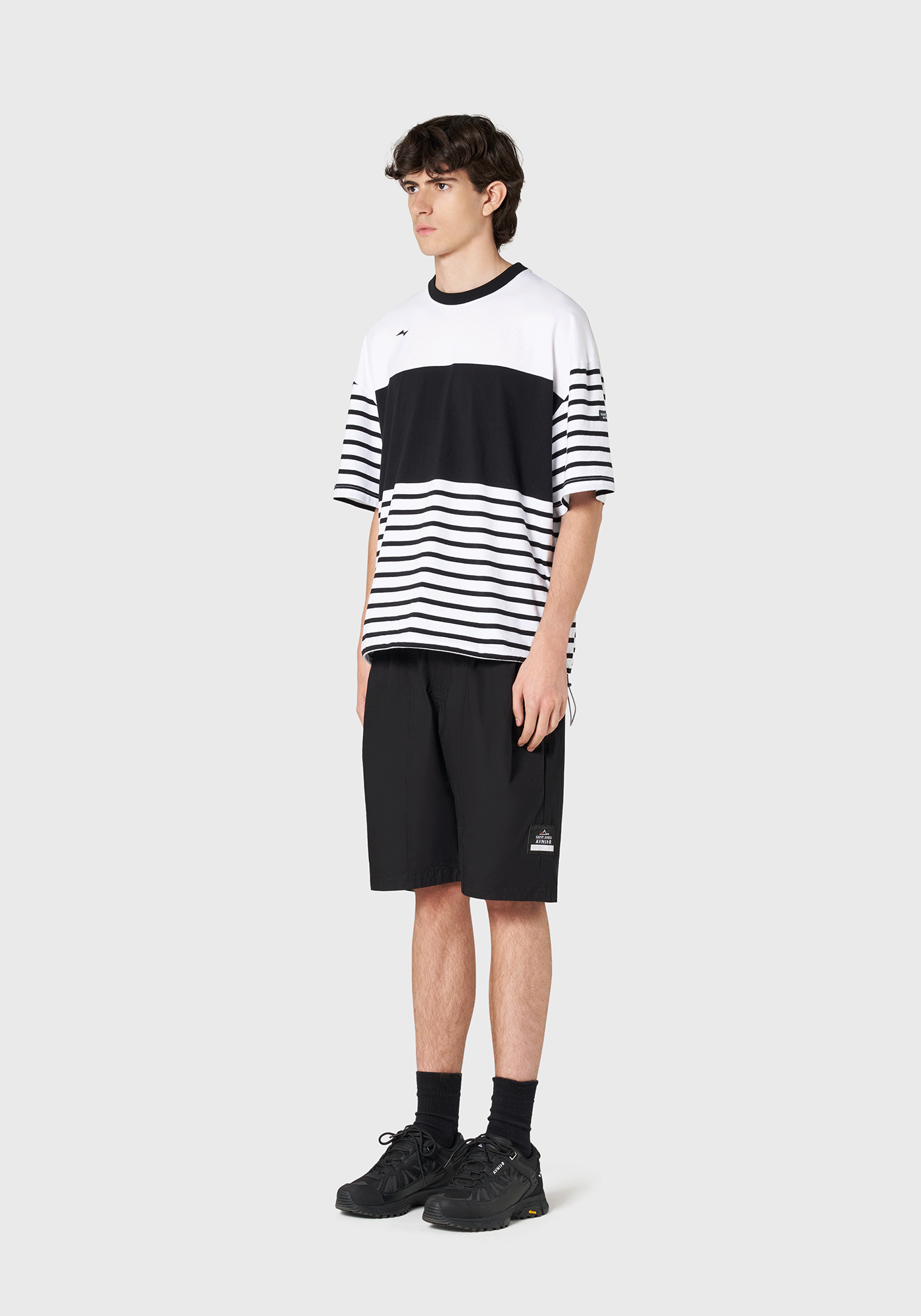 Housaka Shorts x AVNIER (NOIR)