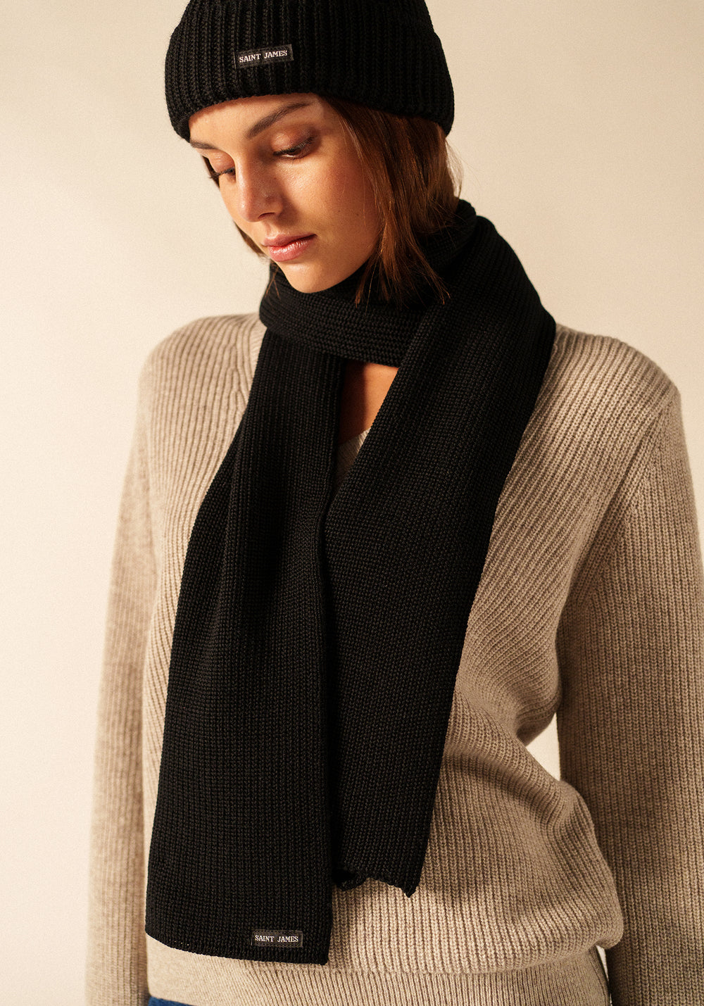 Canoe scarf - in purl knit (NOIR)